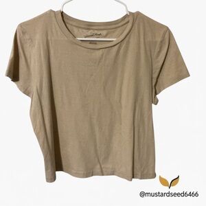 🌹𝐔𝐍𝐈𝐕𝐄𝐑𝐒𝐀𝐋 𝐓𝐇𝐑𝐄𝐀𝐃 𝐓𝐀𝐍 𝐂𝐑𝐎𝐏 𝐓𝐄𝐄